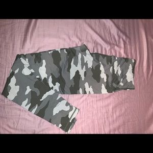 Camouflage leggings